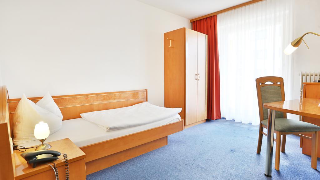 Hotel Europa Pforzheim Exterior photo